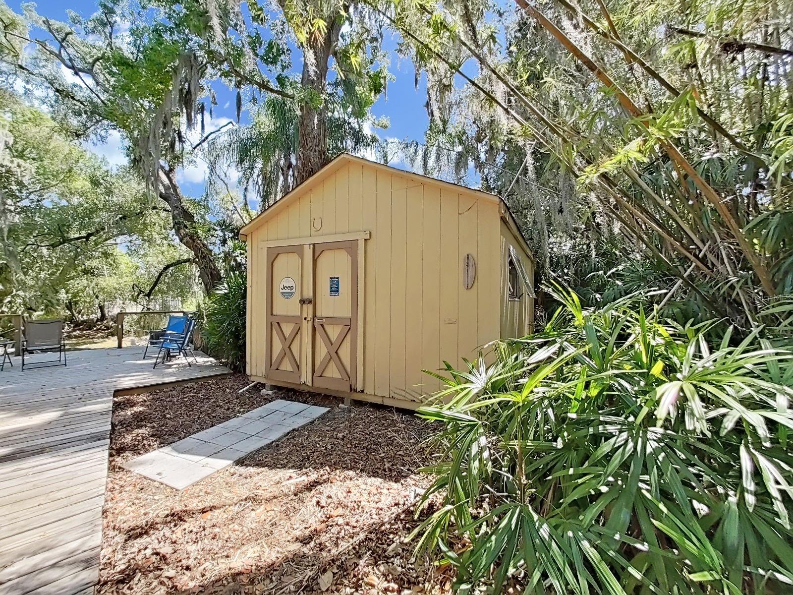 Listing photo id 57 for 18835 Tracer Drive