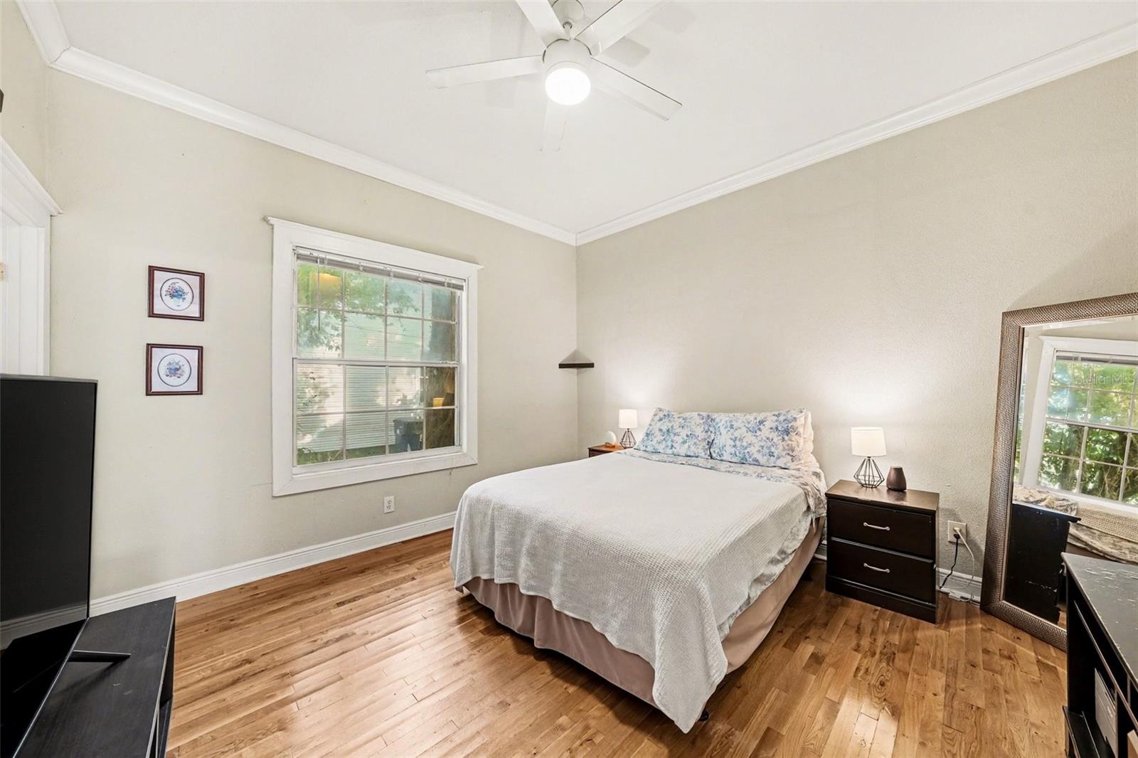 Image 18 of 26 For 805 Chelsea Street