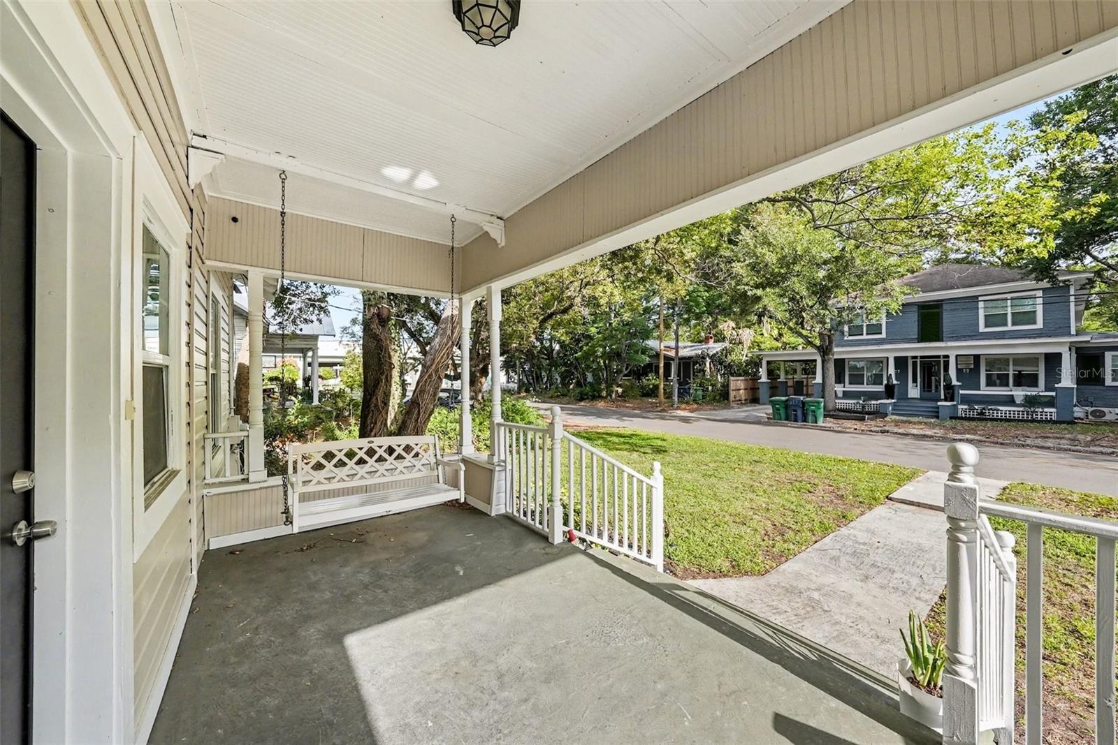 Image 8 of 26 For 805 Chelsea Street