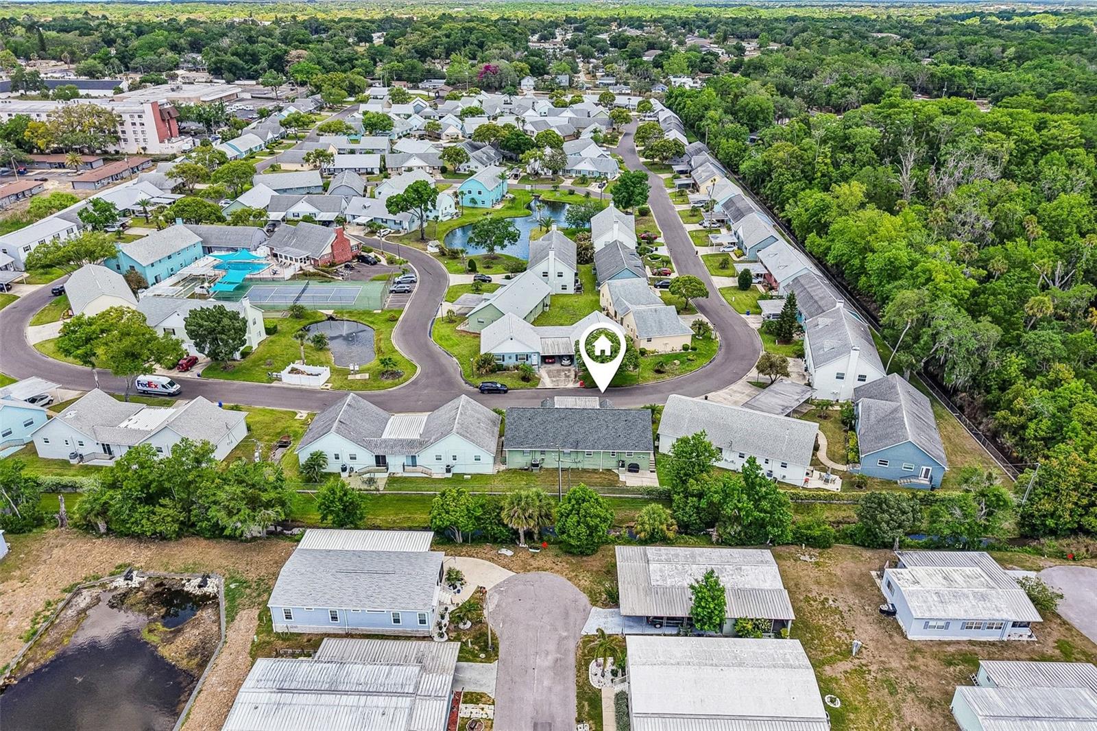 Image 27 of 49 For 6704 Hickorywood Lane