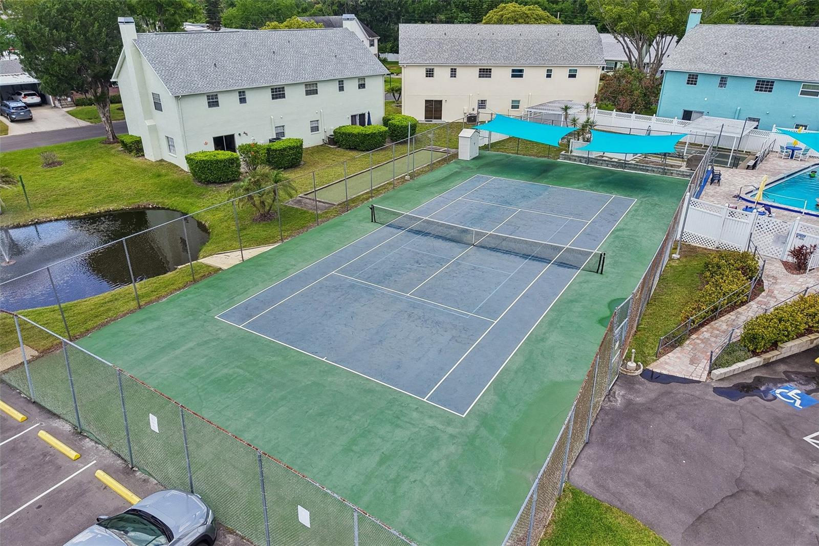 Image 39 of 49 For 6704 Hickorywood Lane