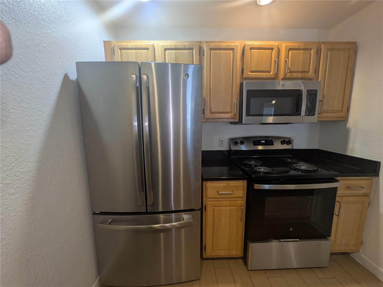 Image 5 of 29 For 4015 Venetian Bay Drive # 103