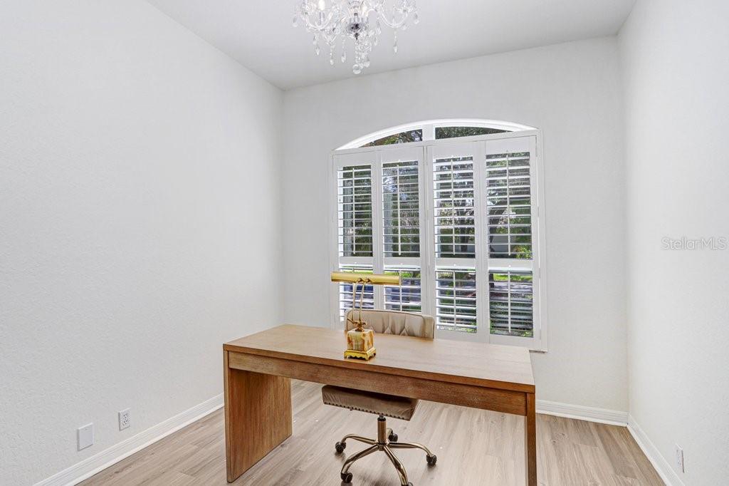 Image 13 of 65 For 18124 Courtney Breeze Drive