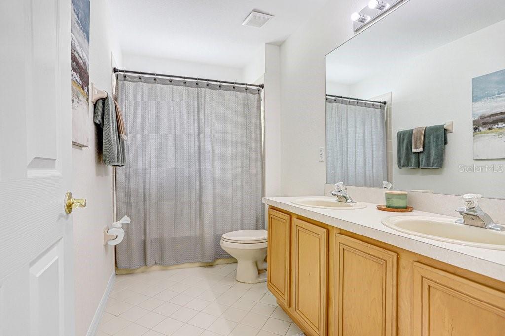 Image 42 of 65 For 18124 Courtney Breeze Drive