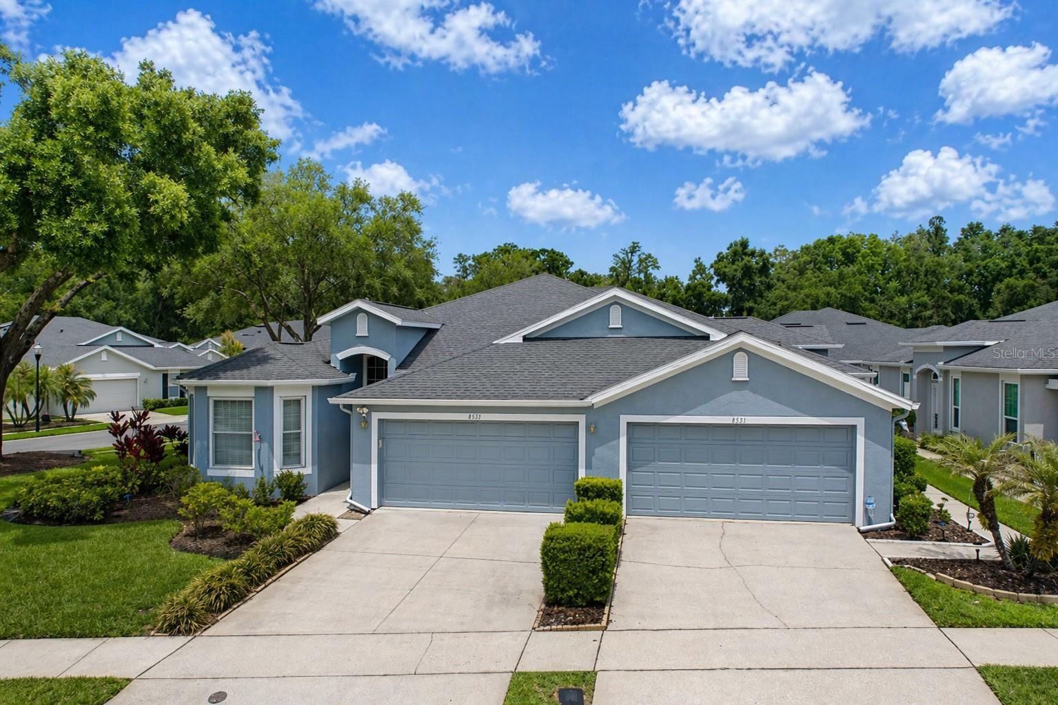 Image 29 of 39 For 8531 Acorn Ridge Court