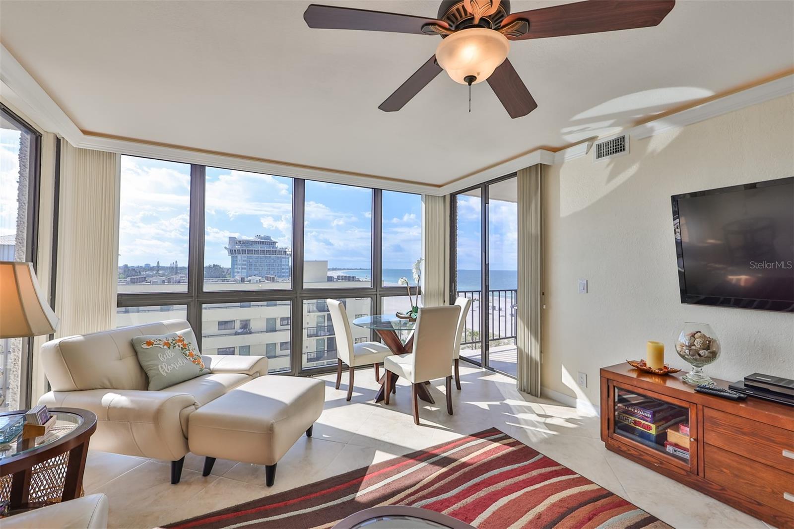 Image 5 of 31 For 5396 Gulf Boulevard 701