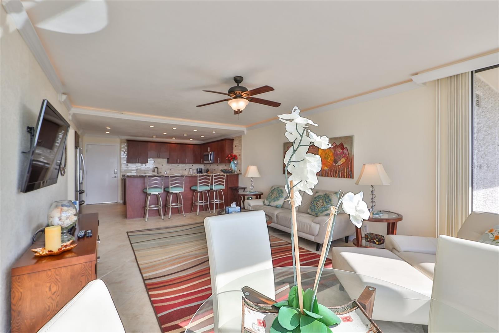 Image 7 of 31 For 5396 Gulf Boulevard 701