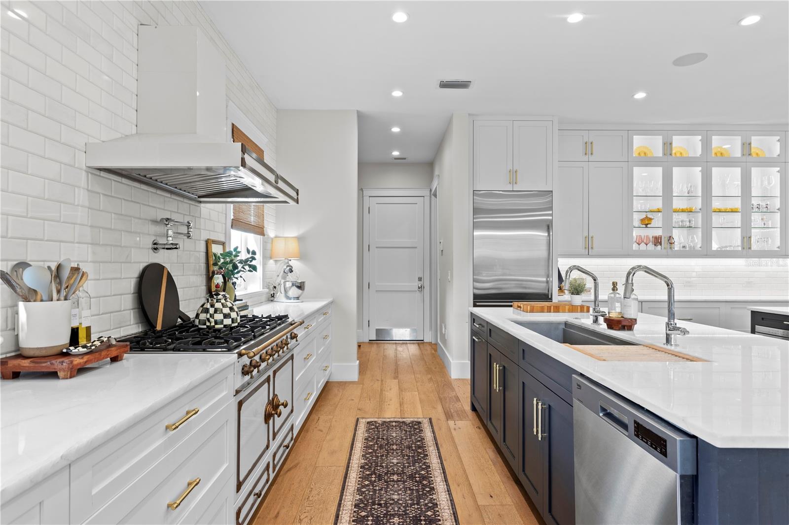 Image 14 of 49 For 2402 Parkland Boulevard