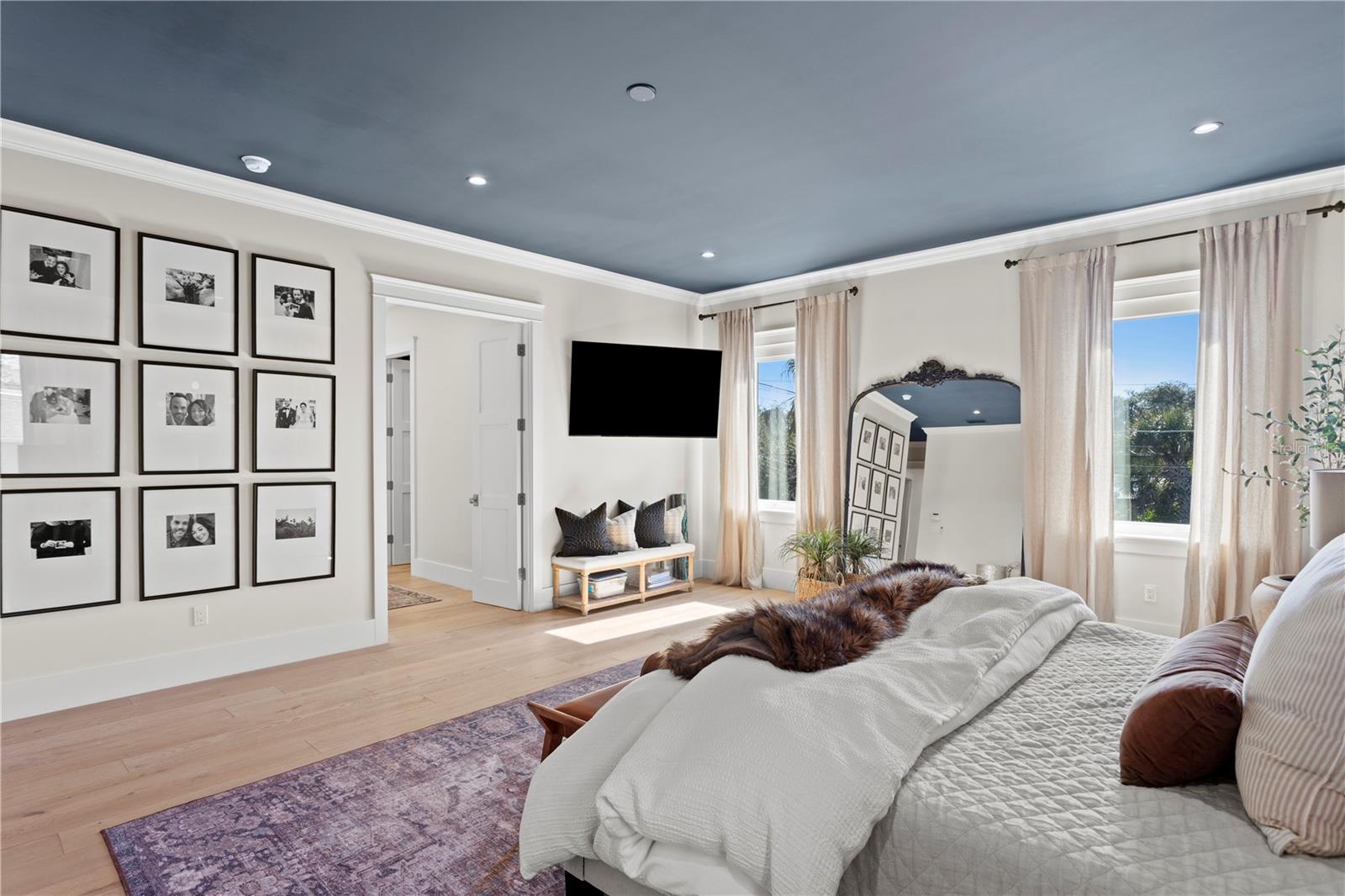 Image 21 of 49 For 2402 Parkland Boulevard