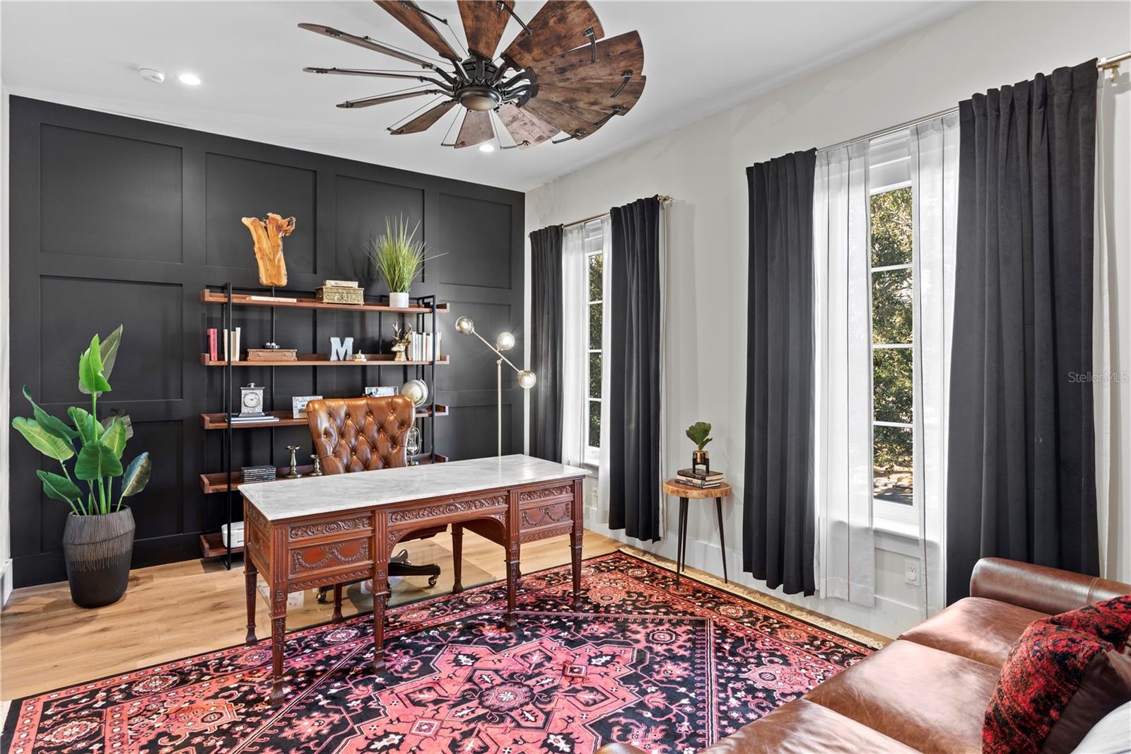 Image 32 of 49 For 2402 Parkland Boulevard