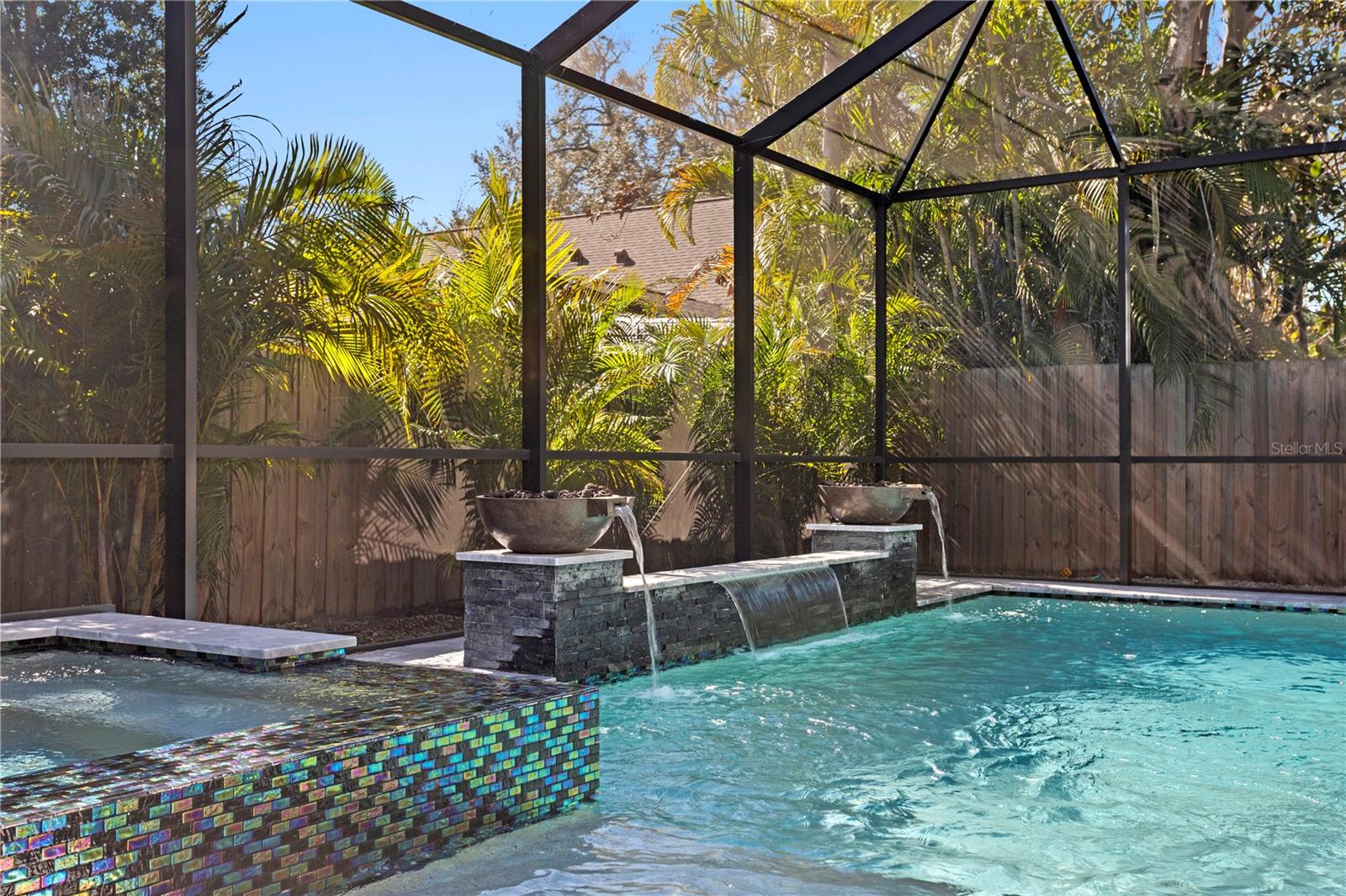 Image 46 of 49 For 2402 Parkland Boulevard