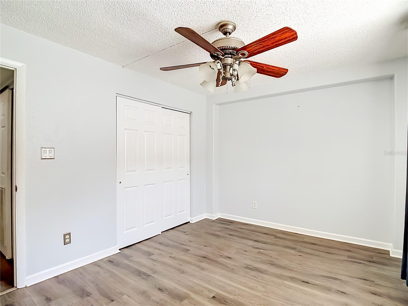 Image 16 of 21 For 5820 Church Avenue 164
