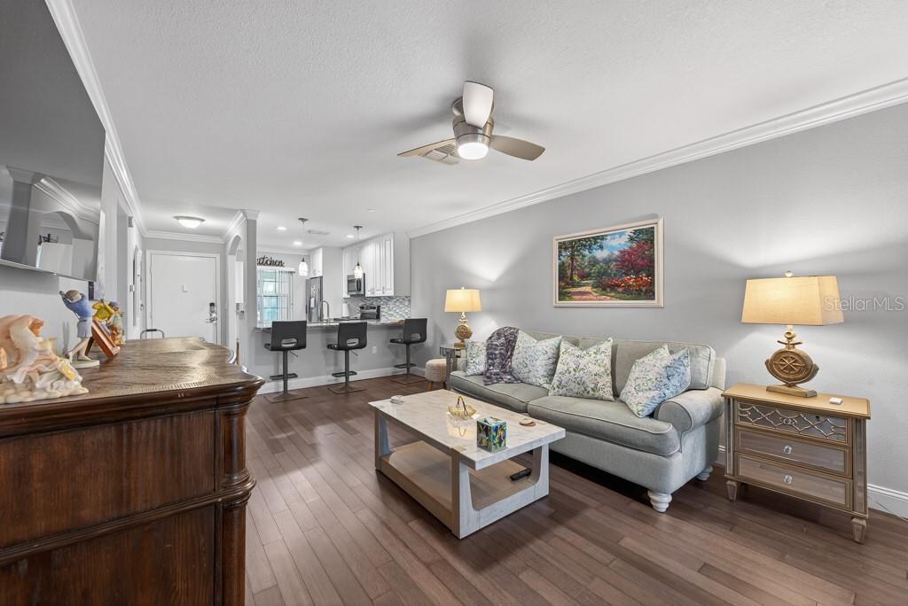 Image 14 of 44 For 2465 Northside Drive 305