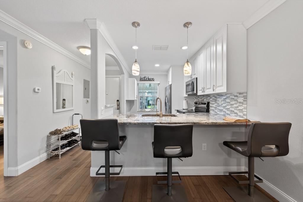 Image 3 of 44 For 2465 Northside Drive 305