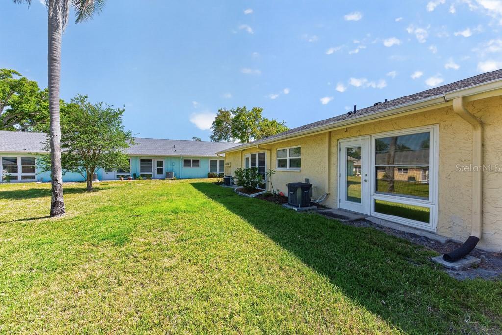 Image 30 of 44 For 2465 Northside Drive 305