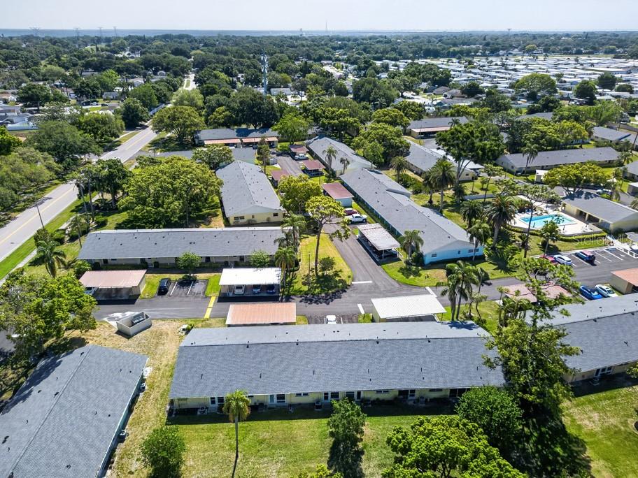 Image 39 of 44 For 2465 Northside Drive 305