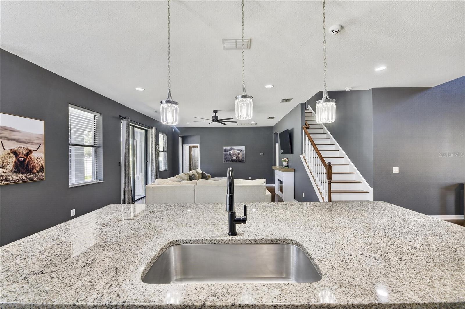 Listing photo id 15 for 11807 Harpswell Drive