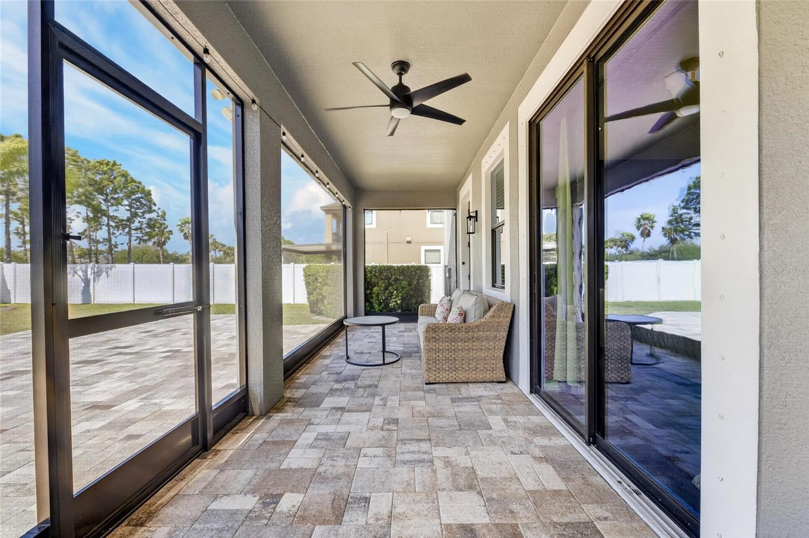 Listing photo id 33 for 11807 Harpswell Drive