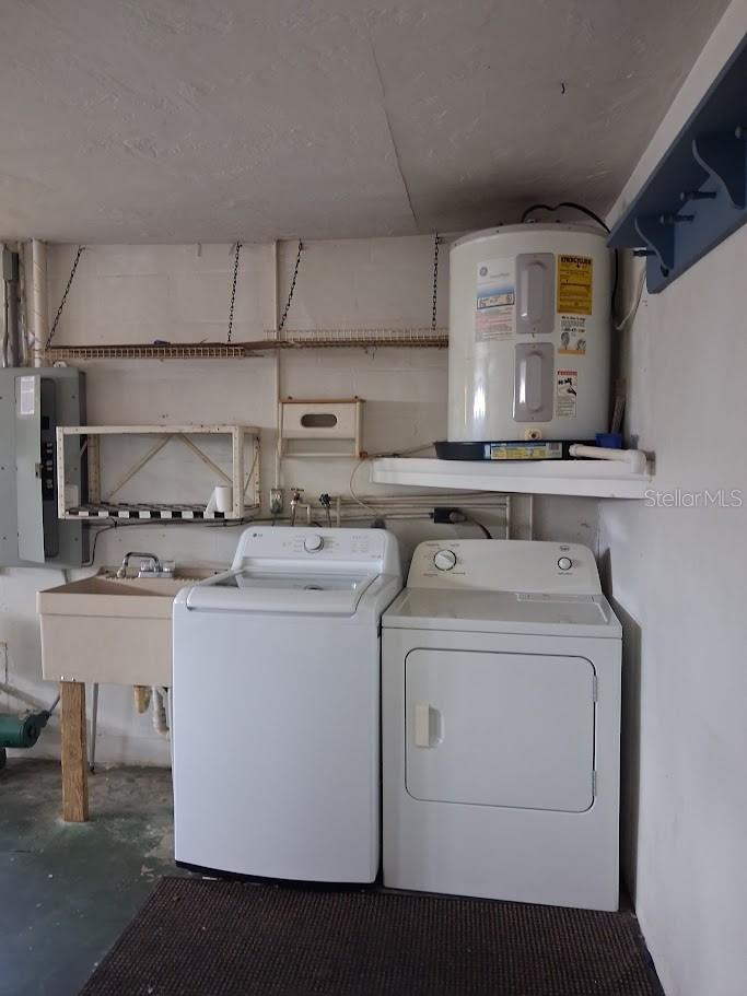 Image 16 of 19 For 6821 Mesa Verde Street