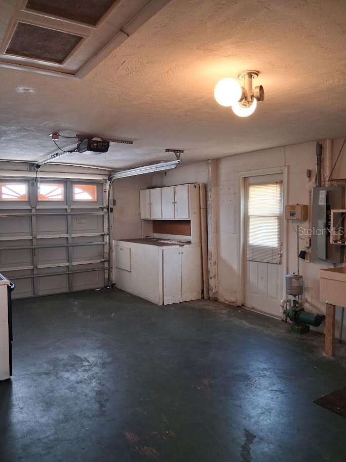 Image 18 of 19 For 6821 Mesa Verde Street