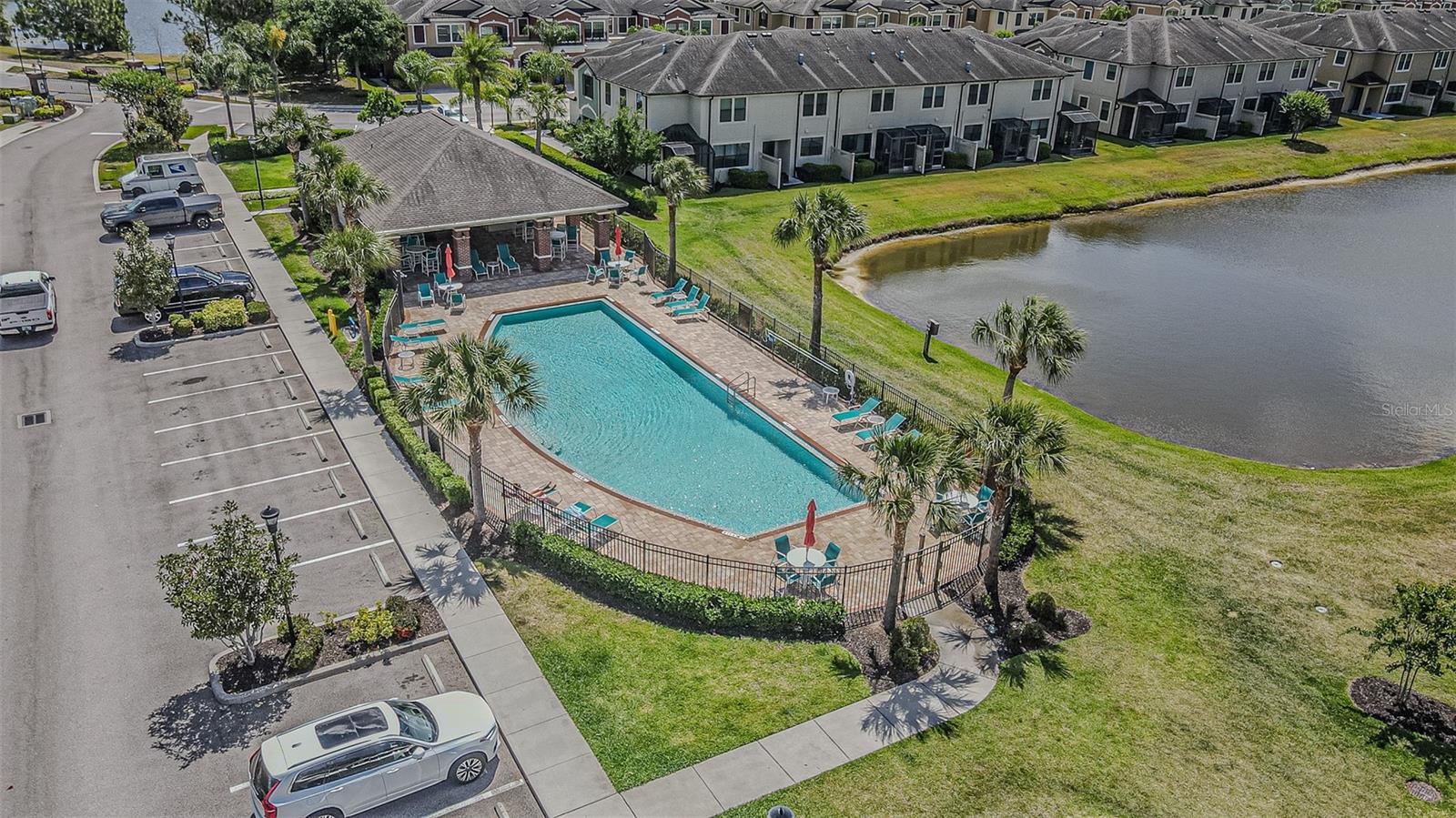 Listing photo id 18 for 11523 Crowned Sparrow Lane 3-7