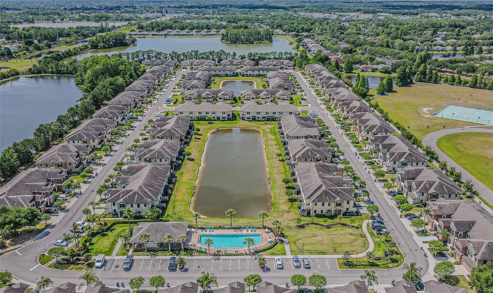 Listing photo id 19 for 11523 Crowned Sparrow Lane 3-7