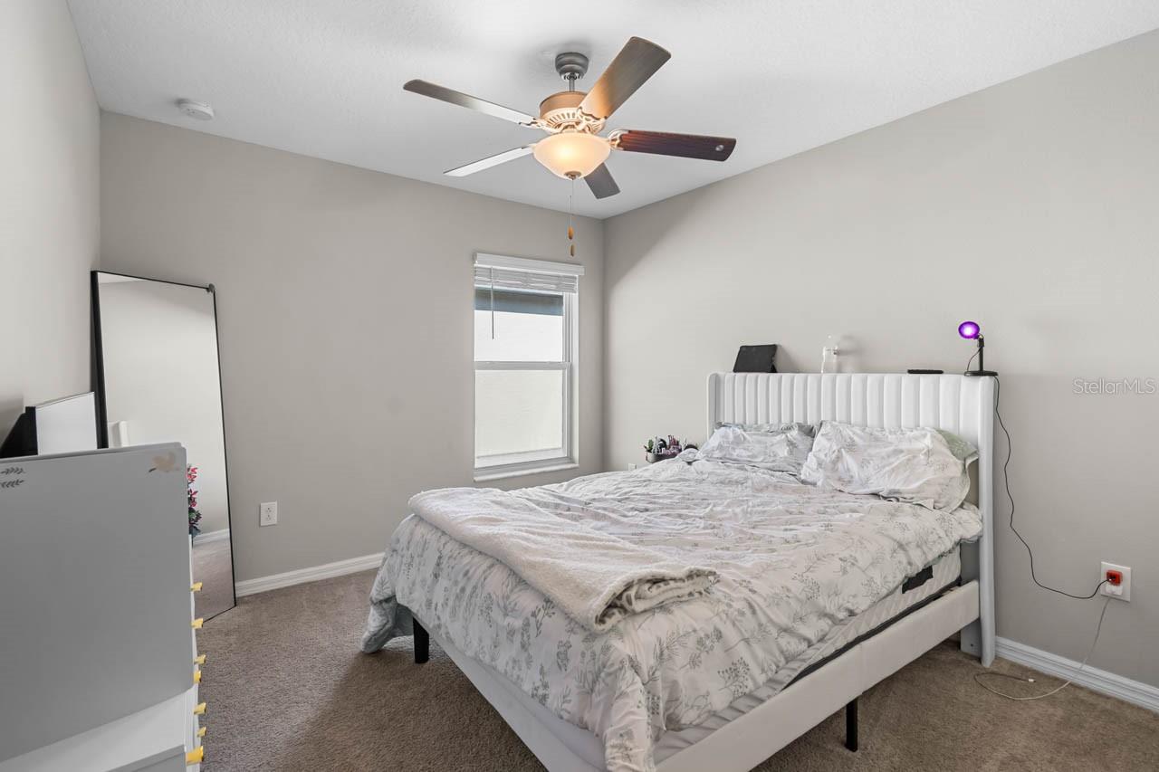 Image 13 of 32 For 889 Calico Scallop Street