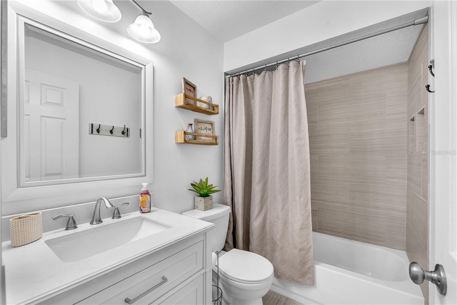 Image 14 of 29 For 2218 Cattleman Drive