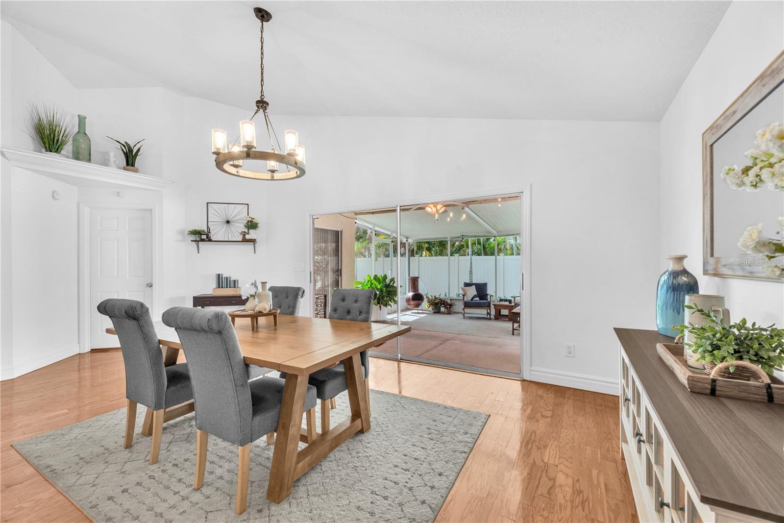 Image 15 of 29 For 2218 Cattleman Drive