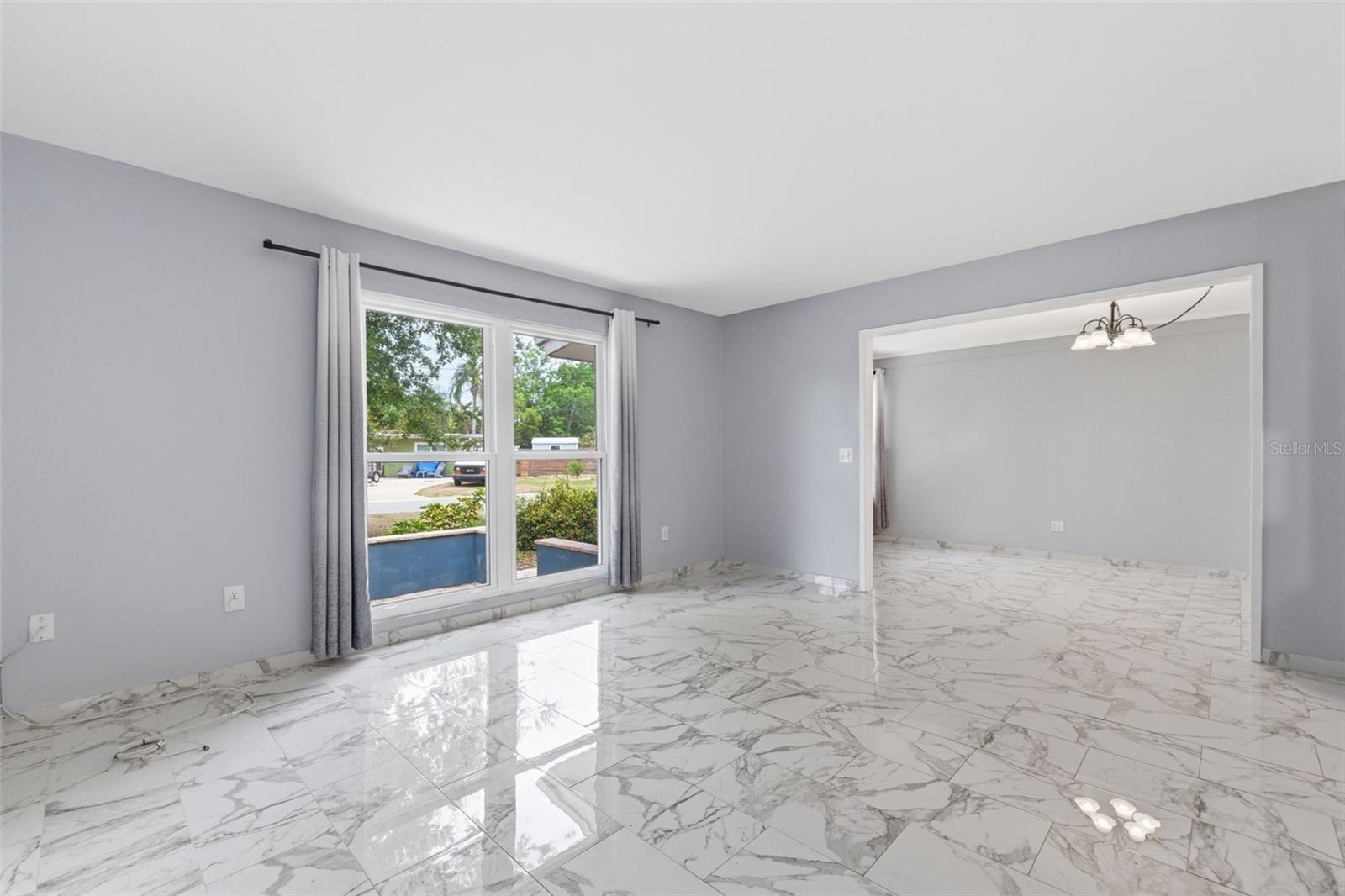 Image 11 of 35 For 3230 51st Street N