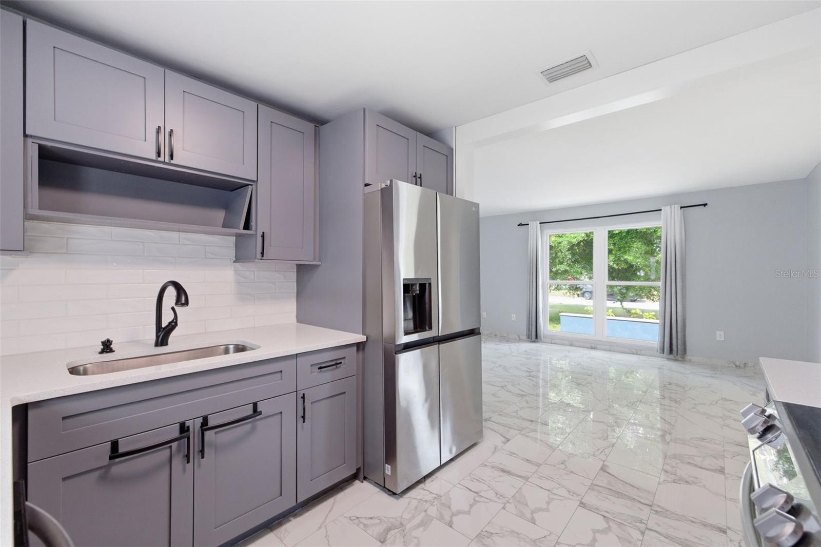 Image 14 of 35 For 3230 51st Street N