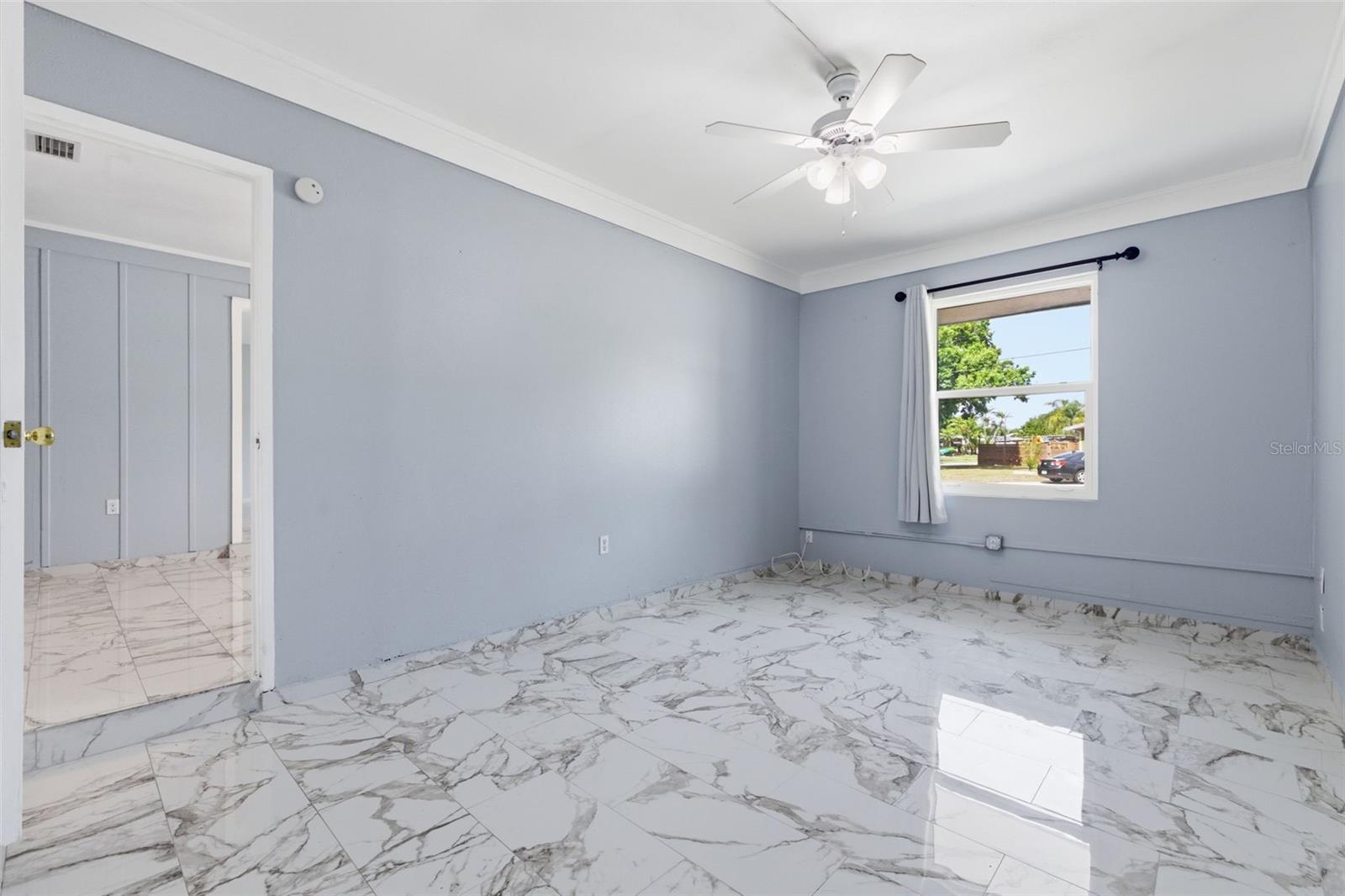 Image 23 of 35 For 3230 51st Street N