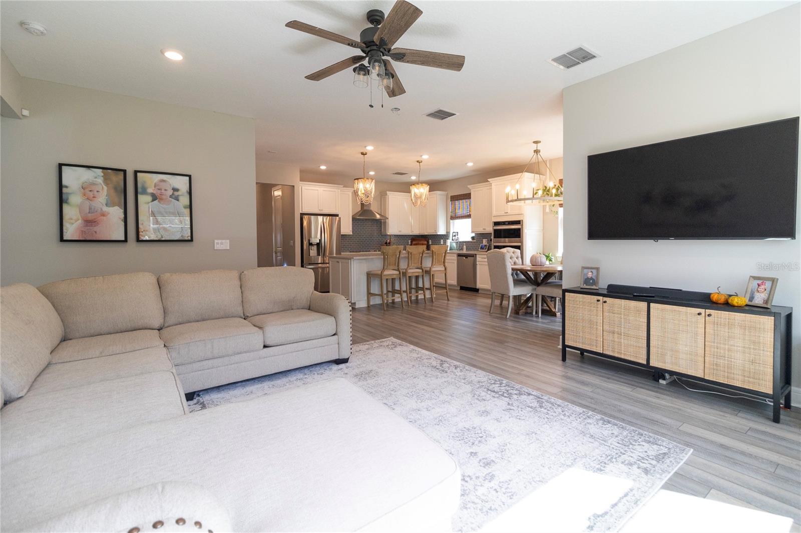 Image 10 of 29 For 12951 Brookside Moss Drive