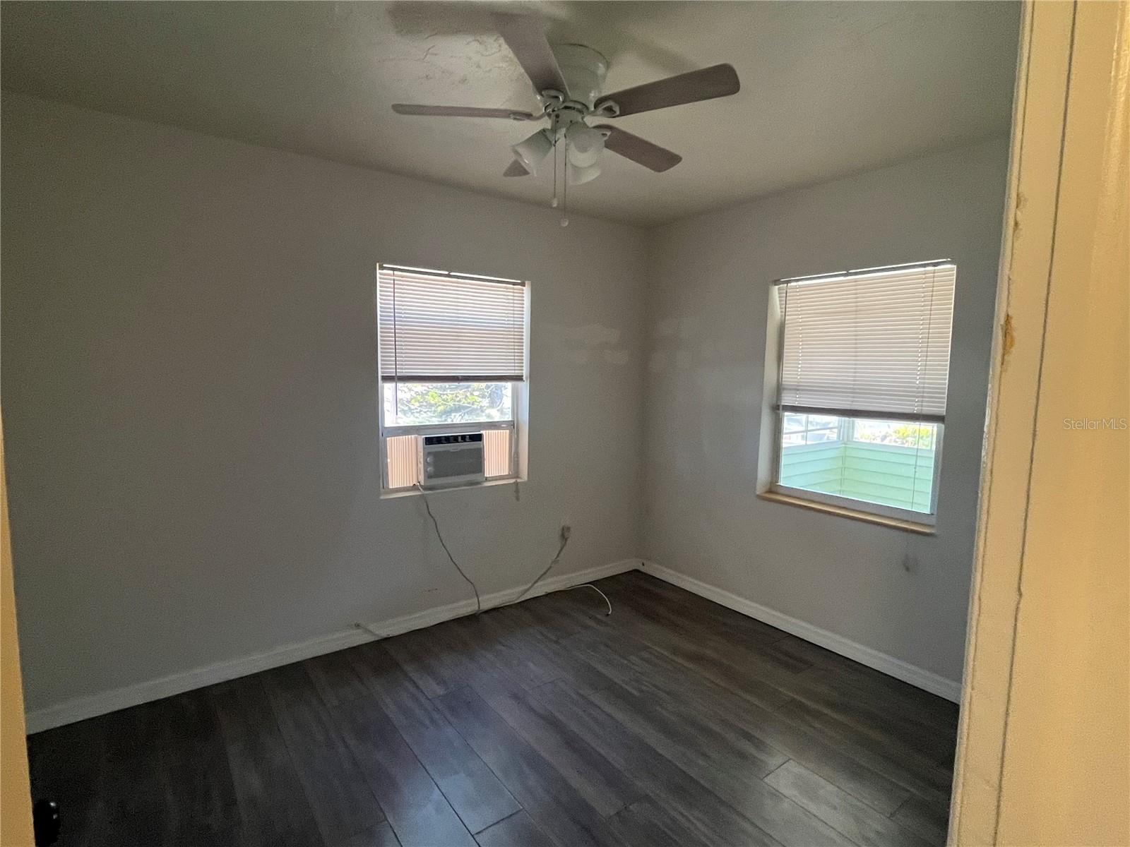 Image 10 of 16 For 10825 Navajo Drive