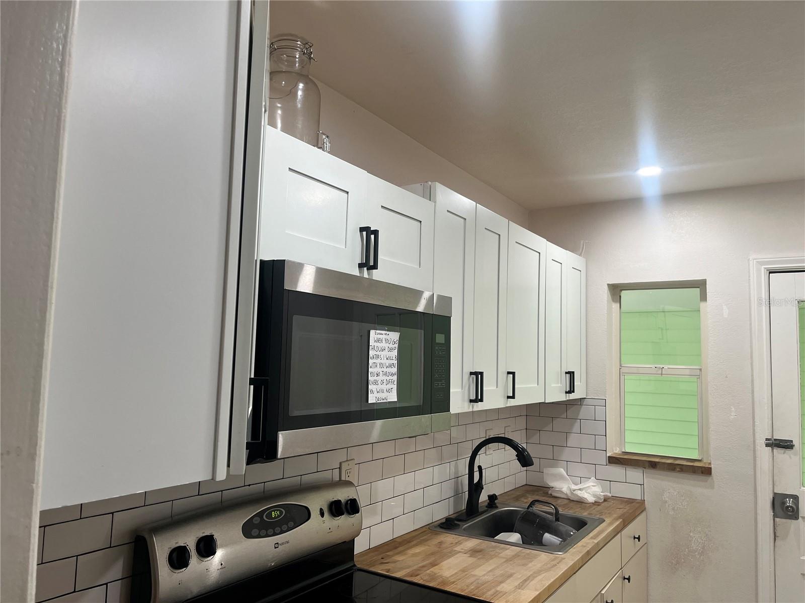 Image 6 of 16 For 10825 Navajo Drive