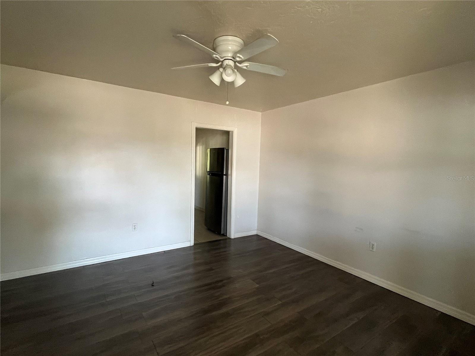 Image 8 of 16 For 10825 Navajo Drive