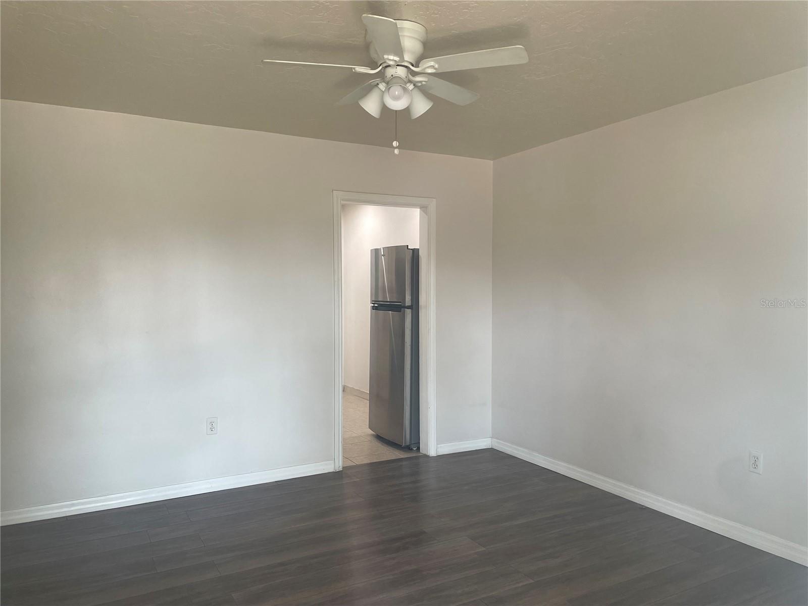 Image 9 of 16 For 10825 Navajo Drive