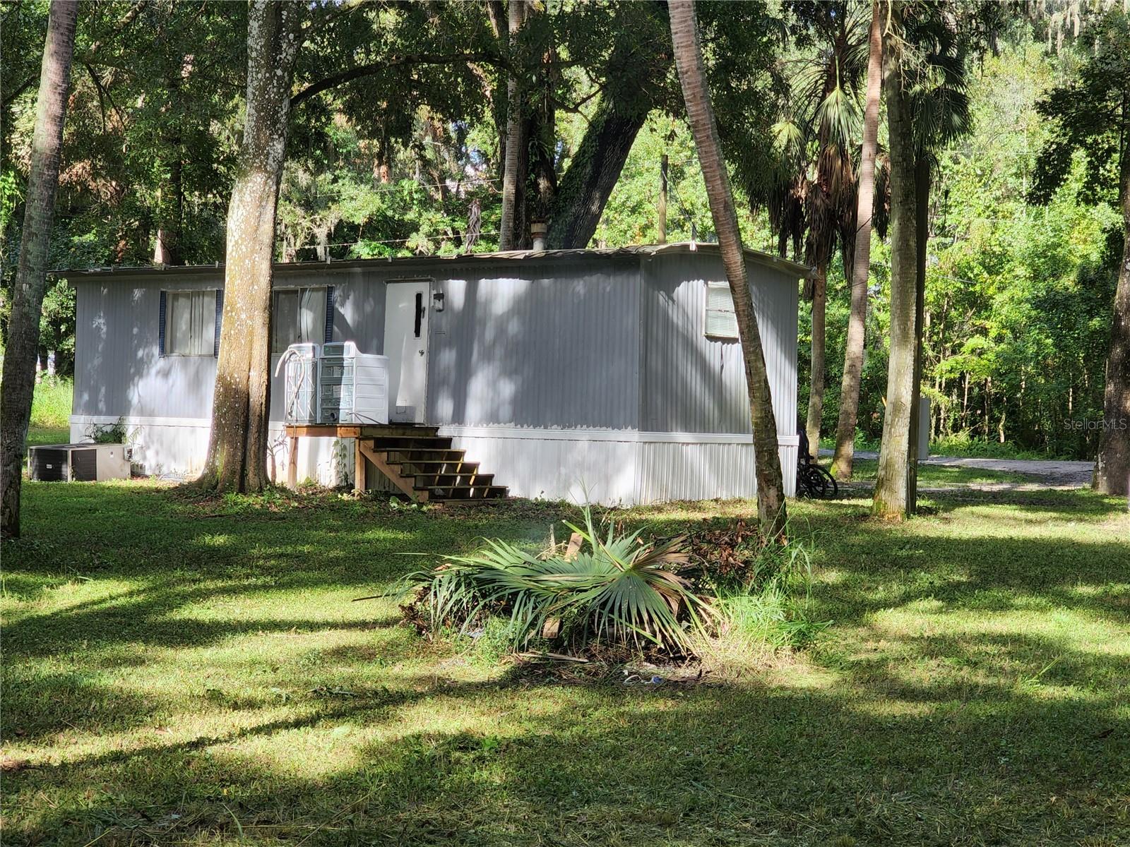 Listing photo id 3 for 2855 Tom Brewer Lane