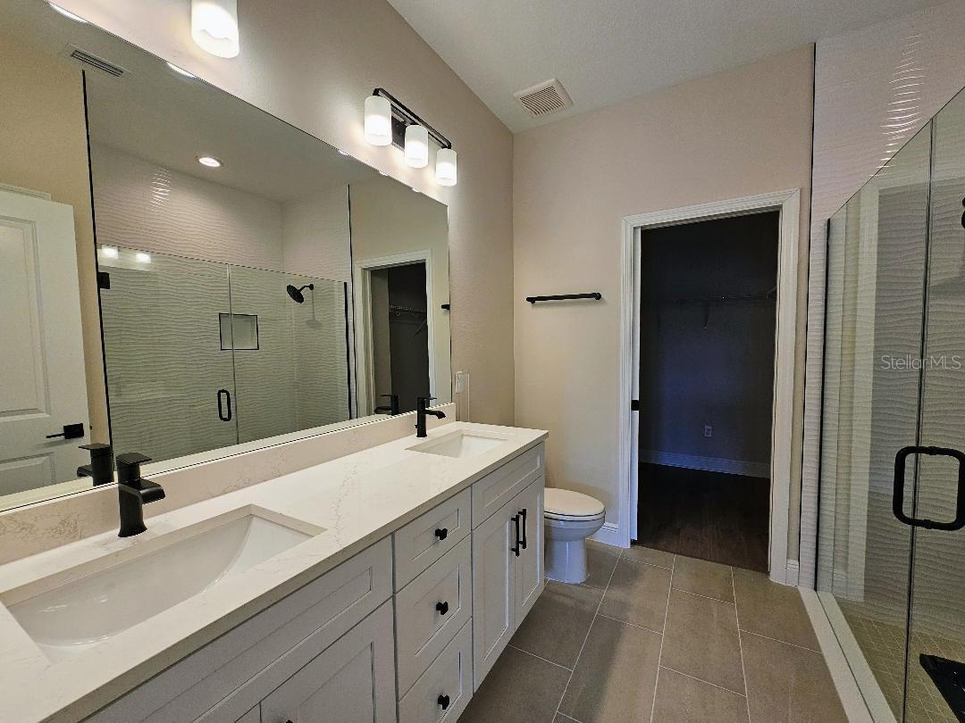 Image 3 of 5 For 7749 93rd Street N