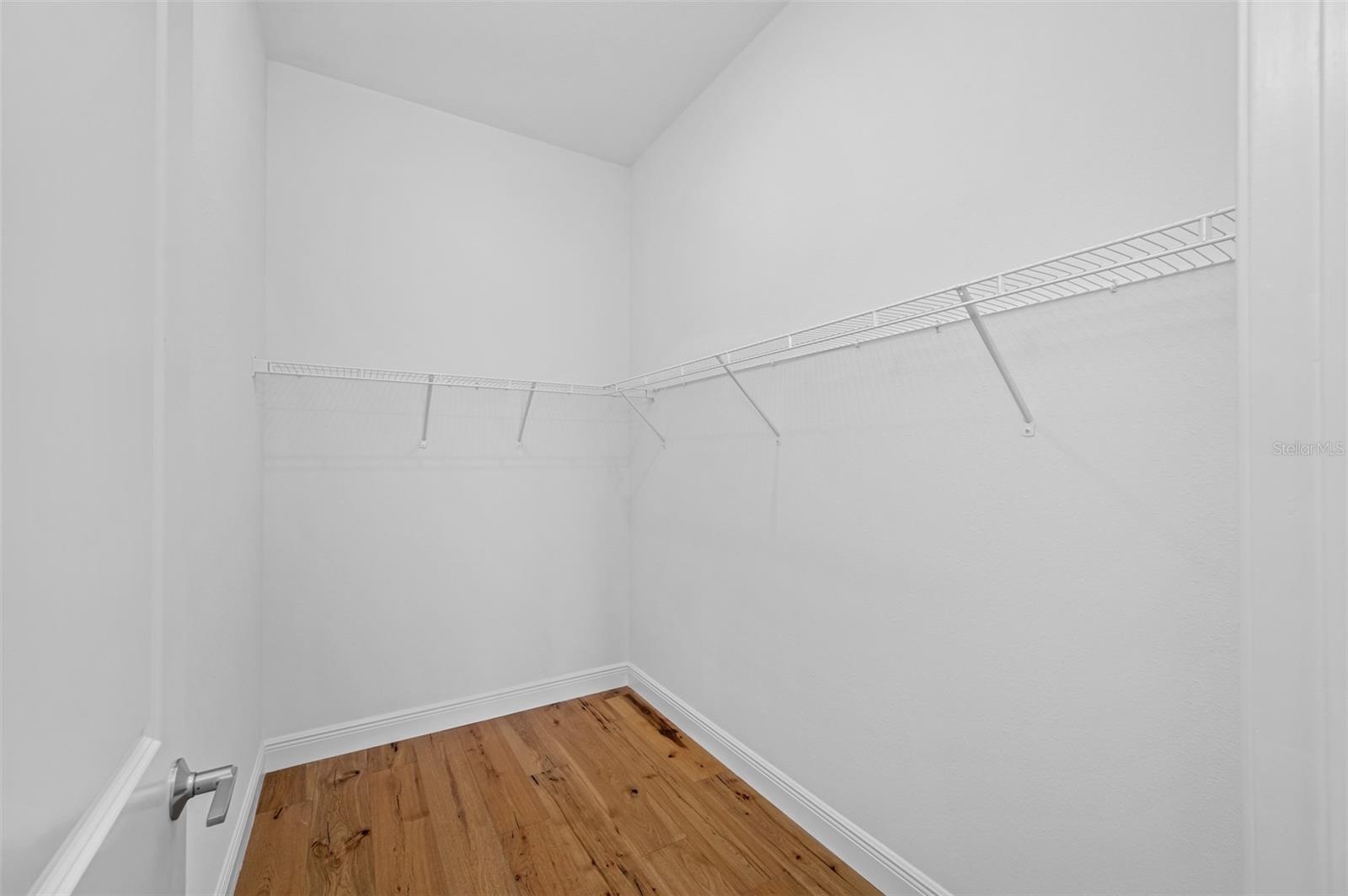 Image 30 of 43 For 644 3rd Avenue S 508