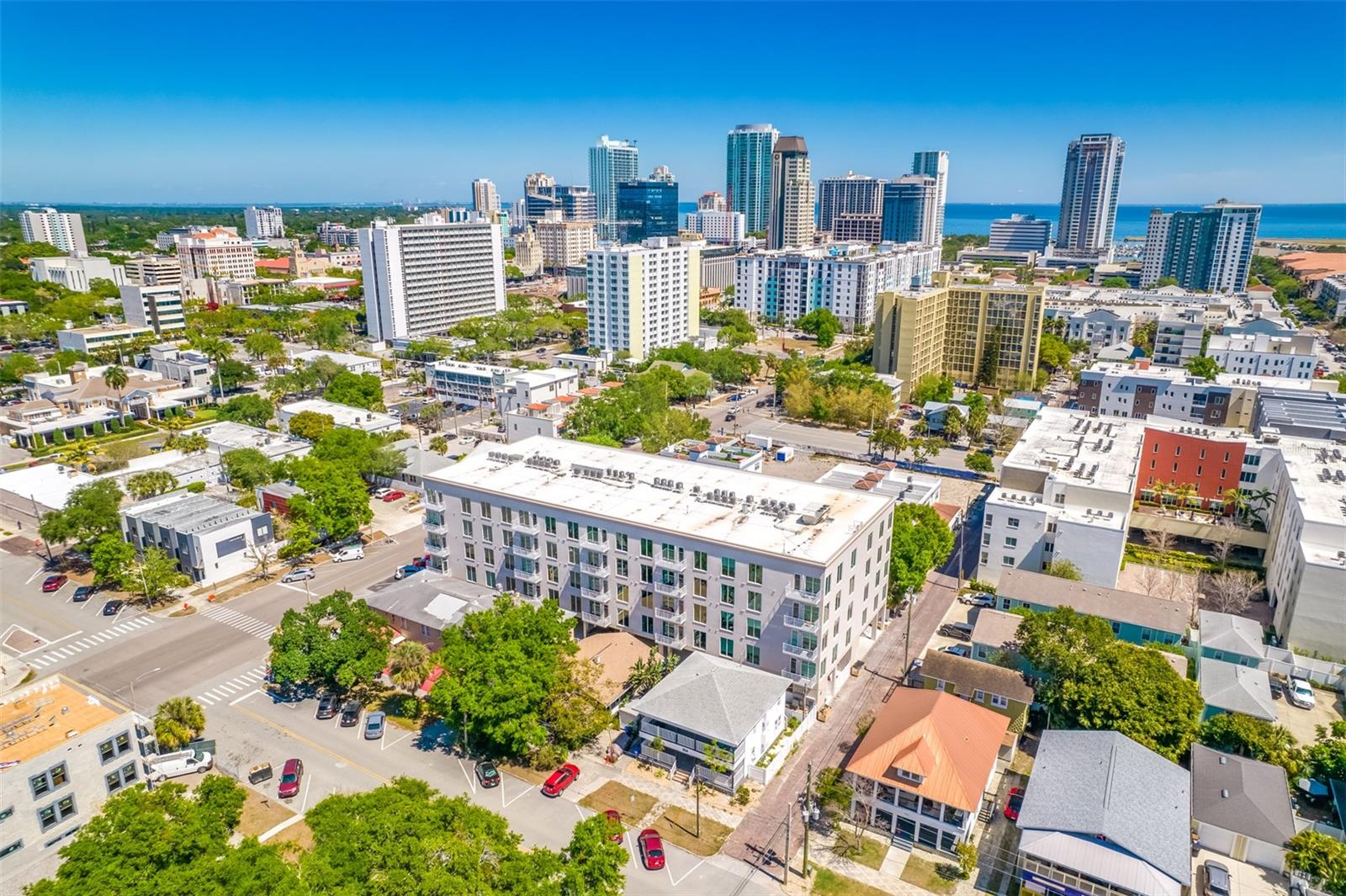 Image 7 of 43 For 644 3rd Avenue S 508