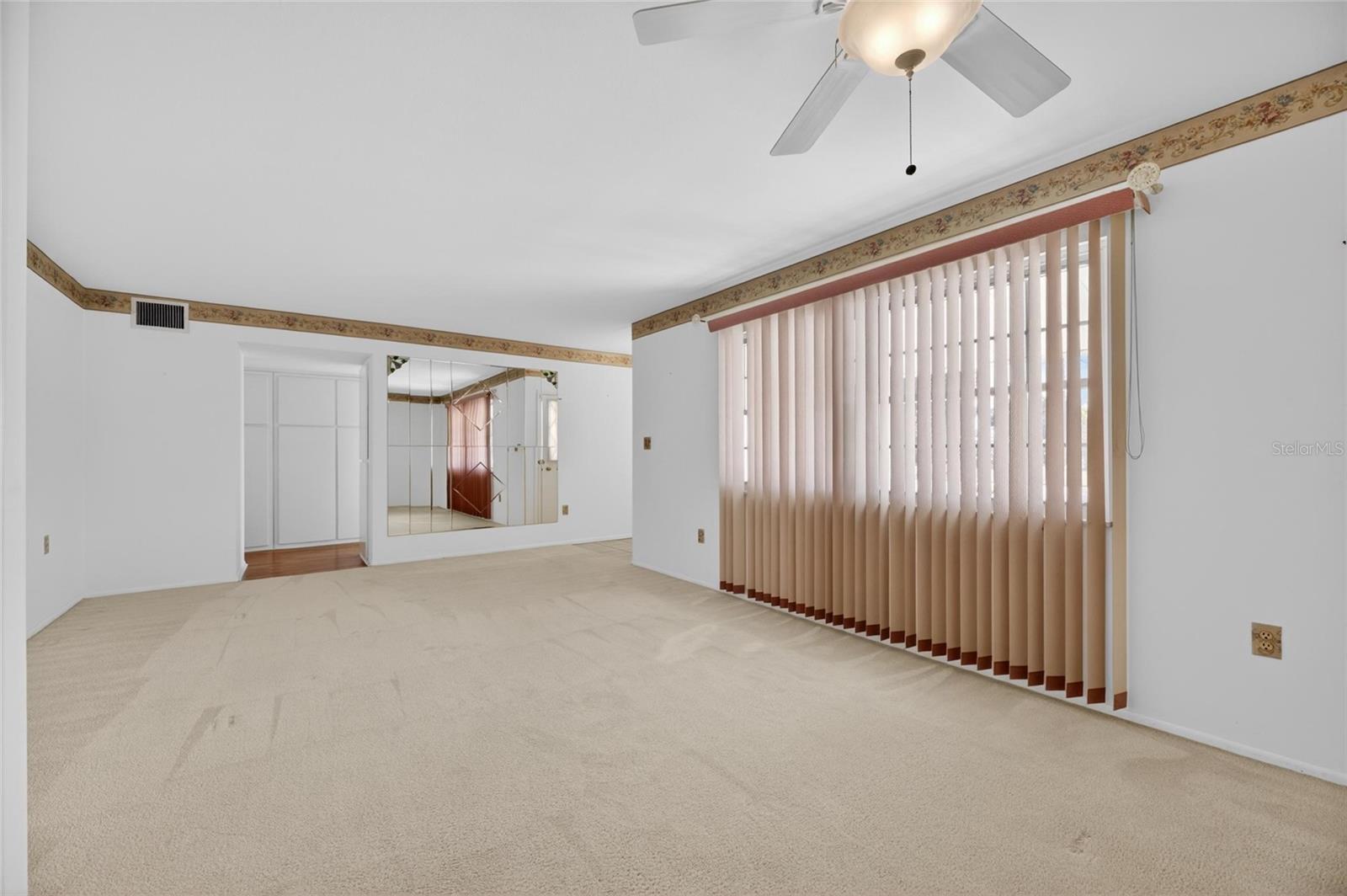 Image 11 of 65 For 1210 Valley Forge Blvd  9