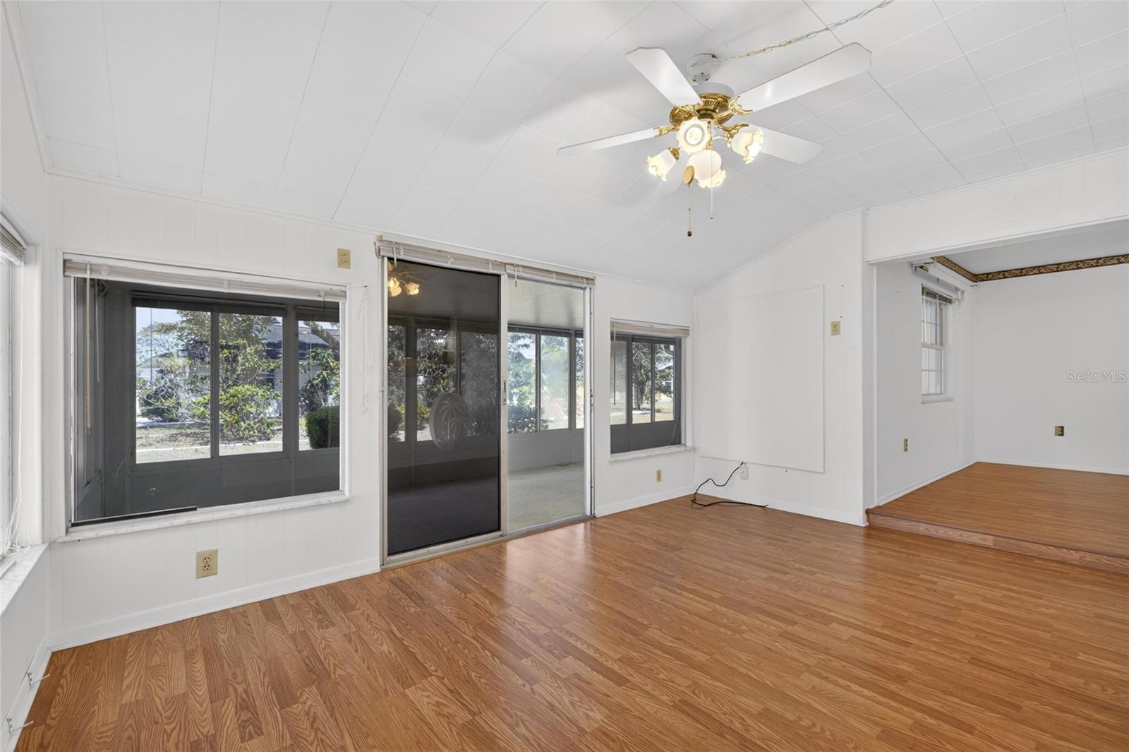 Image 23 of 65 For 1210 Valley Forge Blvd  9