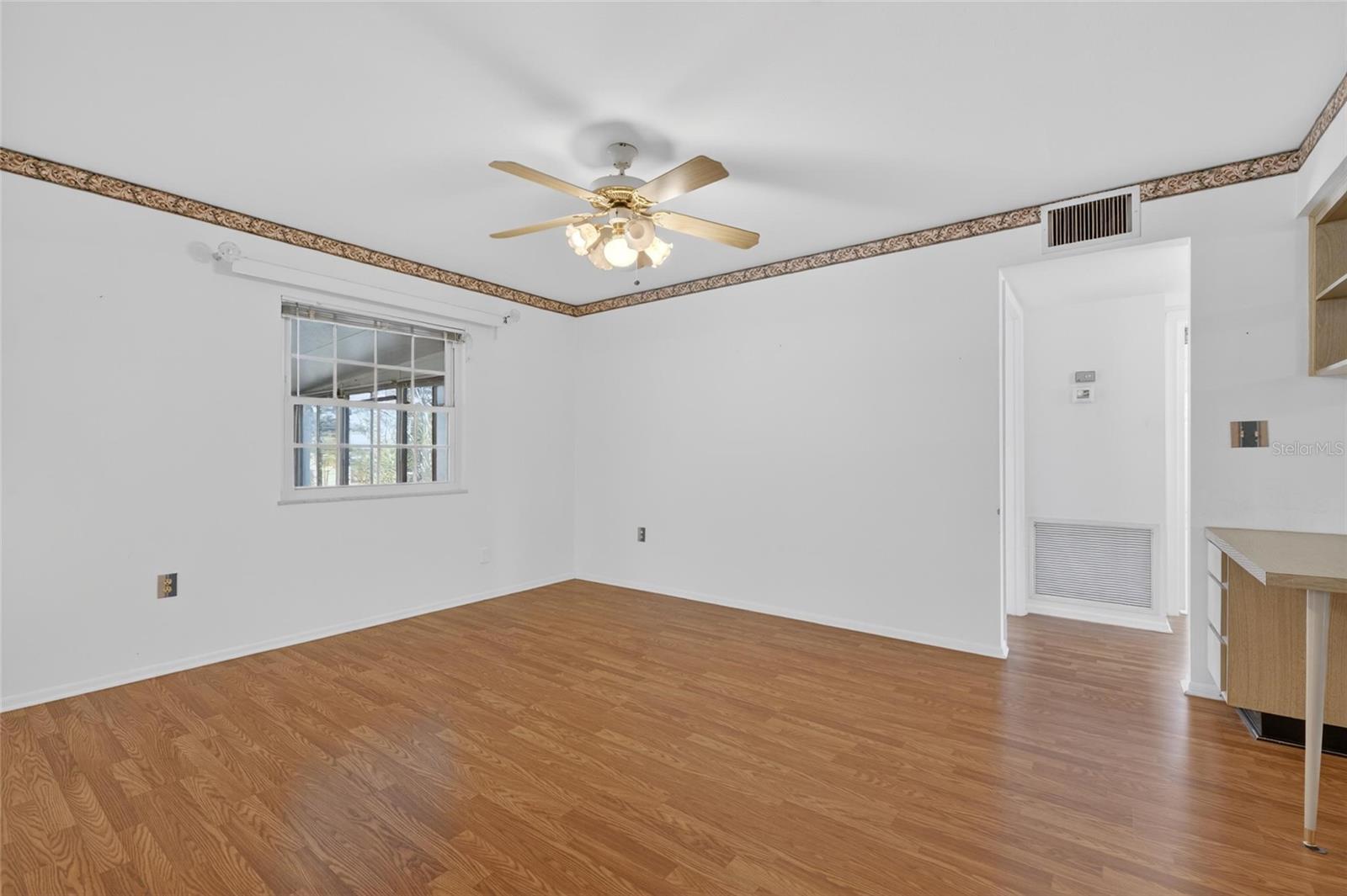 Image 30 of 65 For 1210 Valley Forge Blvd  9