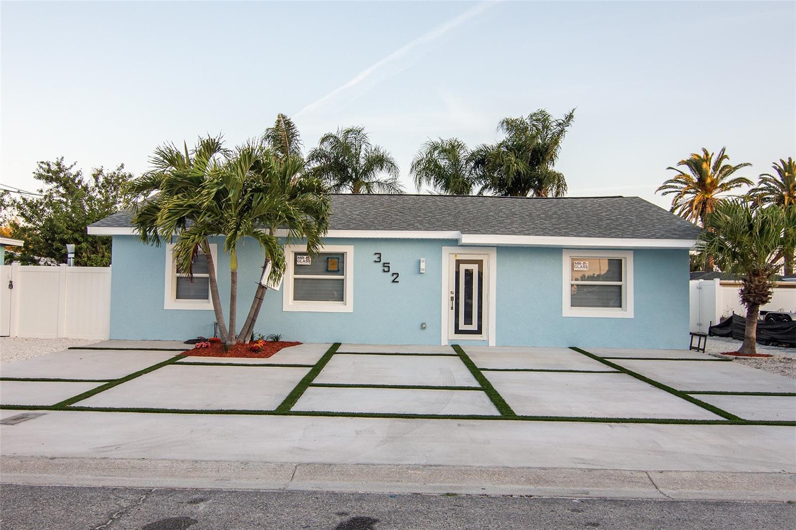 Details for 352 144th Avenue, MADEIRA BEACH, FL 33708