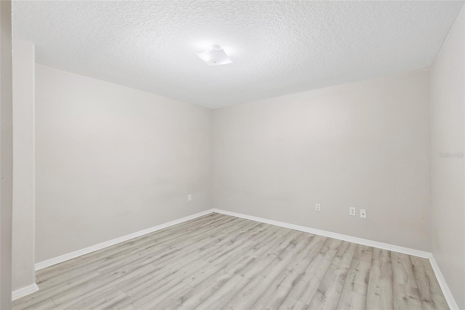 Image 17 of 20 For 37227 Grassy Hill Lane