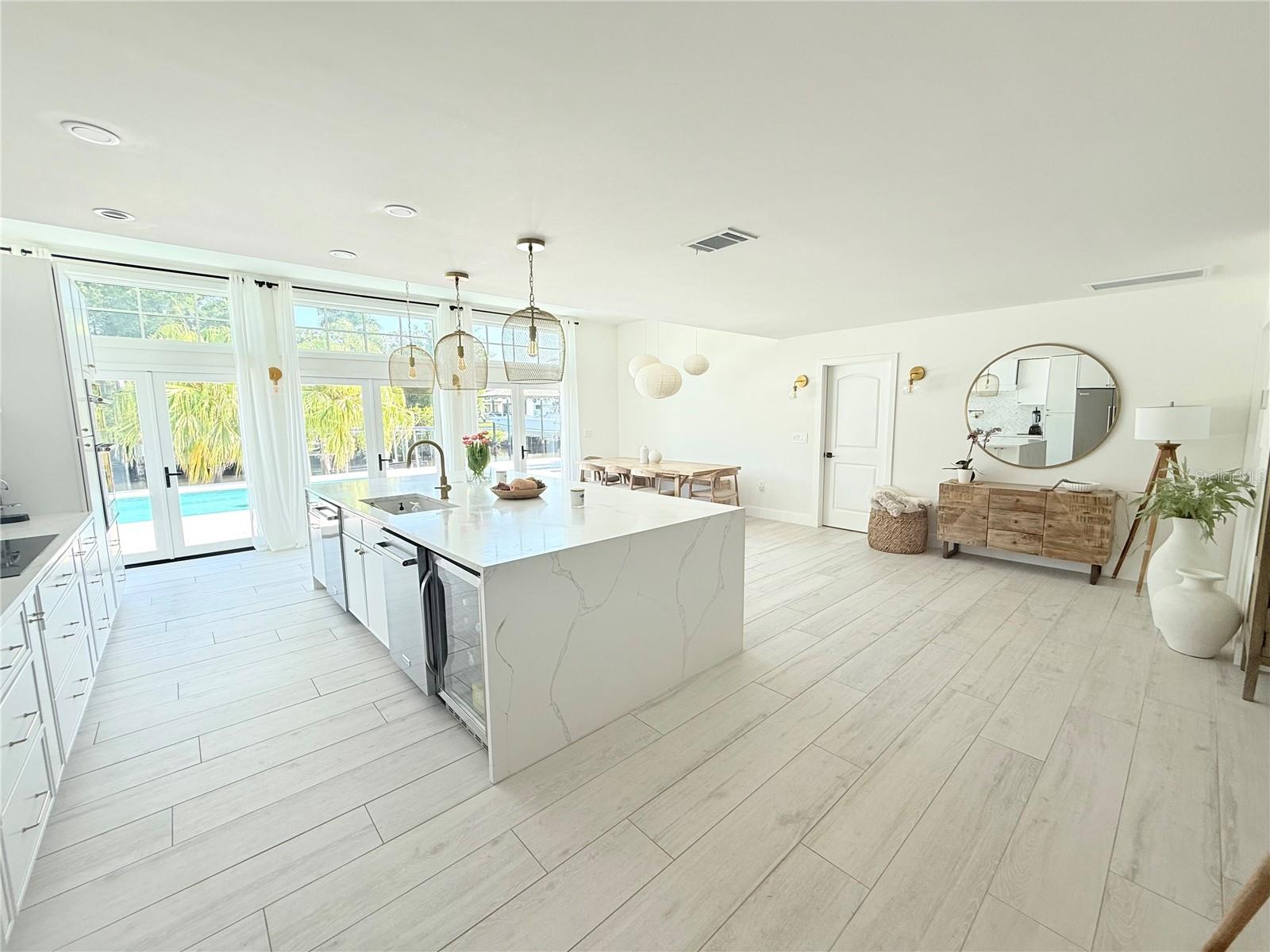 Image 16 of 43 For 797 45th Avenue Ne