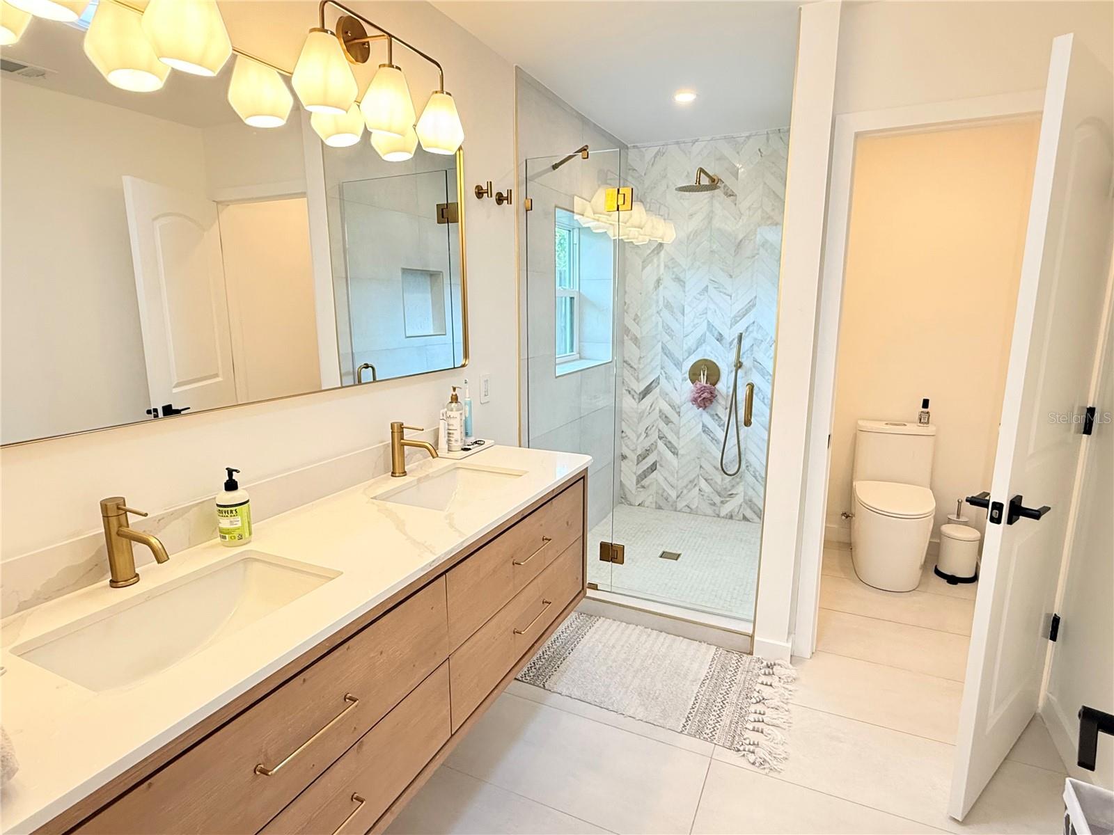 Image 29 of 43 For 797 45th Avenue Ne