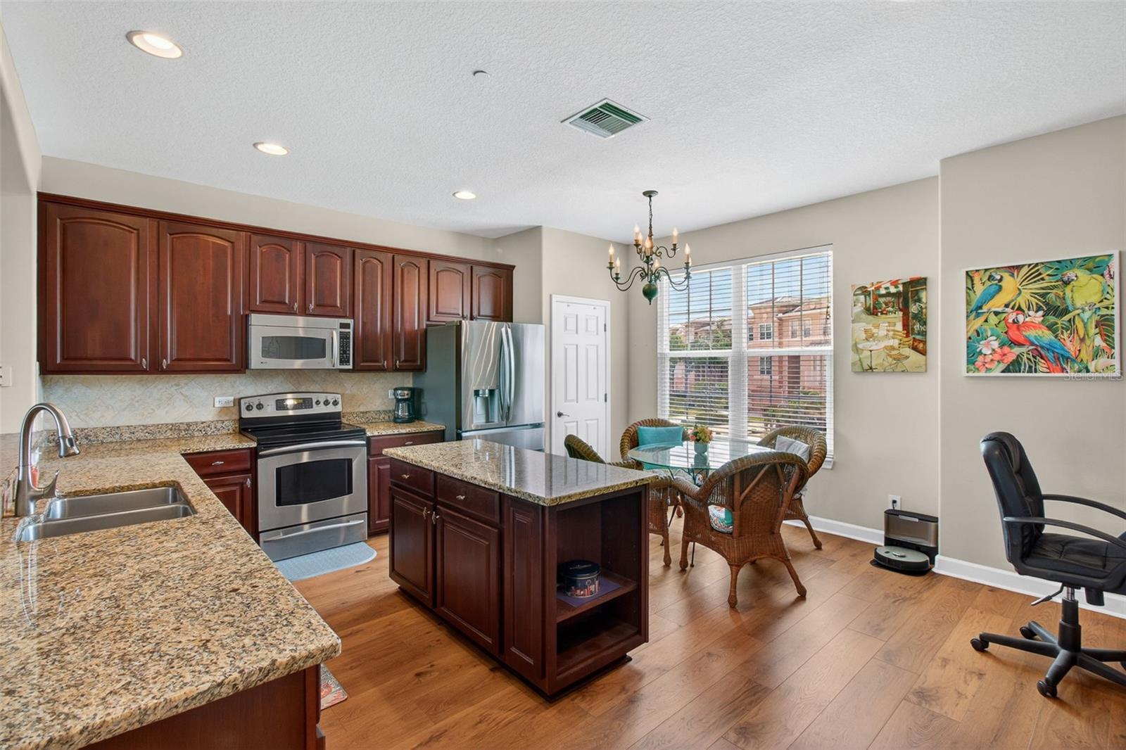 Image 10 of 64 For 7379 Conch Boulevard