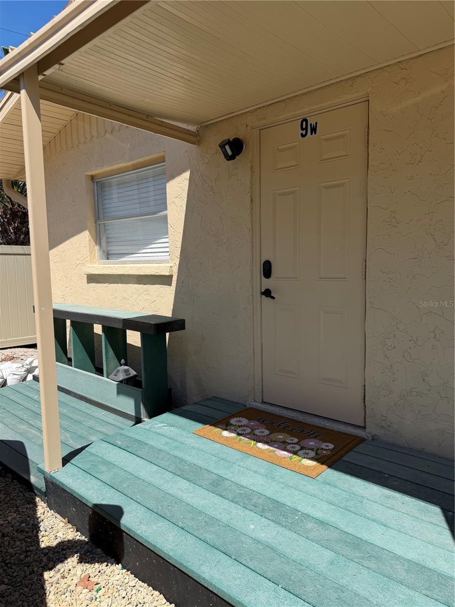 Image 12 of 20 For 5053 Beach Road 9e-w